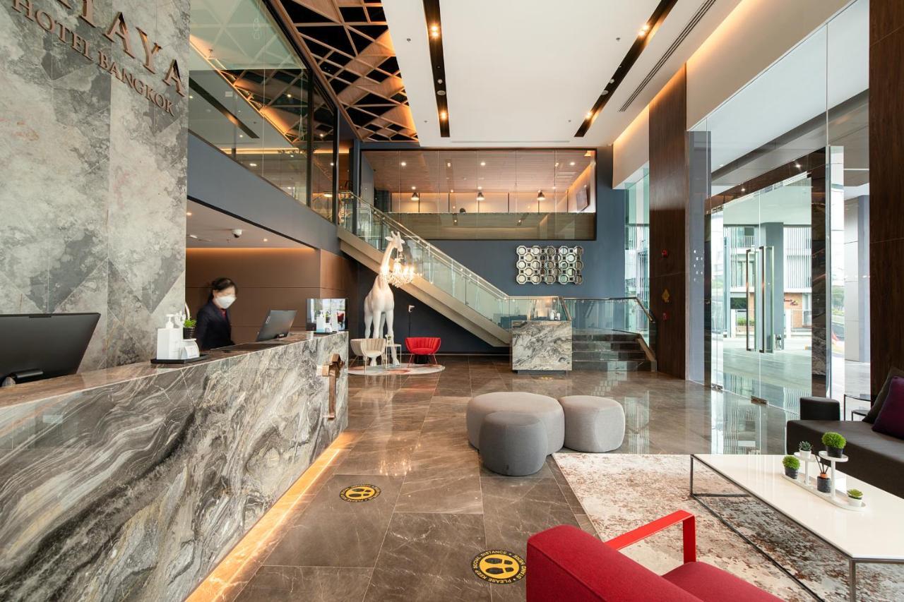 Thaya Hotel Bangkok Exteriör bild